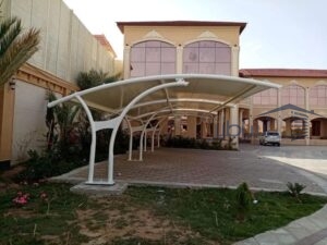 مظلات وسواتر