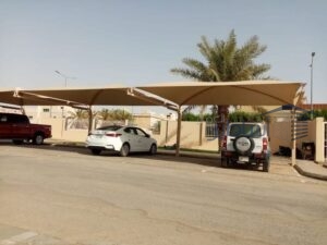 مظلات سيارات متحركة