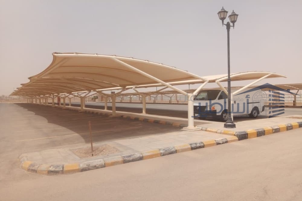 مظلات مواقف سيارات