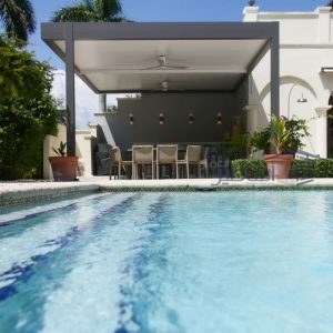 فوائد برجولات سقف الساندوتش بنل