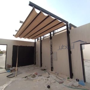 مظلات قابلة للسحب