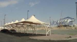 مظلات كابولي