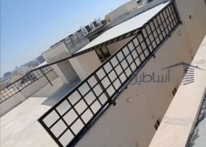 سواتر حديد مشغول بتغطيات لكزان