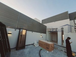 سواتر بلاستيك متحركة