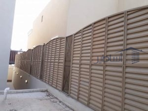 ساتر خشبي متحرك