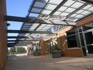 افضل أنواع المظلات المناسبة للمدارس